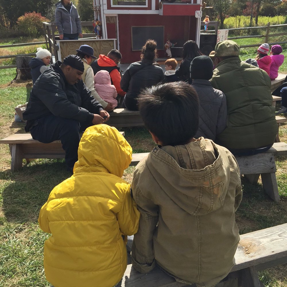 Apple Dave’s Orchards - Puppet show - Fruits & Veggies Near Me - Warwick, New York