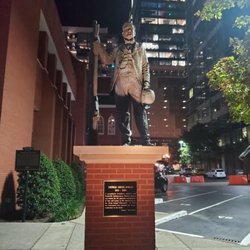 Nightly Spirits - Ryman Auditorium Statue