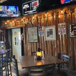 First & Ten Sports Pub