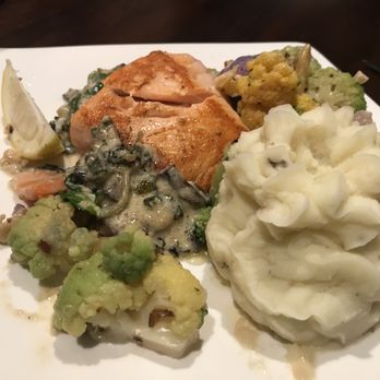 Seabrisa's Eatery - Sautéed Salmon - Seafood Near Me - Hollister, California