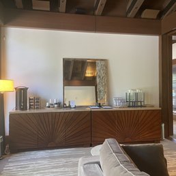Beverage bar - water and tea Beverage bar - water and tea