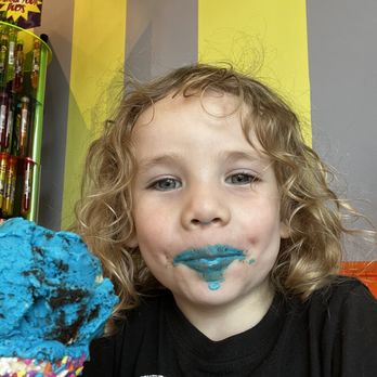 Scoops Acworth - Rans showing how much of a ham he is... - Ice Cream & Frozen Yogurt Near Me - Acworth, Georgia Scoops Acworth - Rans showing how much of a ham he is... - Ice Cream & Frozen Yogurt Near Me - Acworth, Georgia