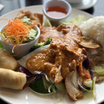 Panya Thai Kitchen - a plate of food - Thai Near Me - Escondido, California