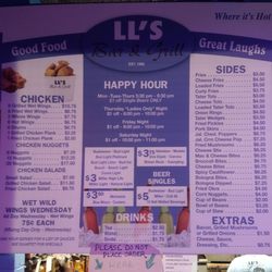 L L's Bar & Grill - Wall o' fûds