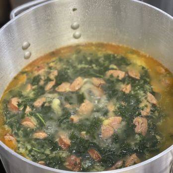 Pull Clip Cafe - Chicken andouille, kale, and potato soup - Cafes Near Me - Hammond, Louisiana
