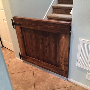 Duhon Custom Gates and Woodworking - Custom gate for the stairs - Carpenters Near Me Duhon Custom Gates and Woodworking - Custom gate for the stairs - Carpenters Near Me