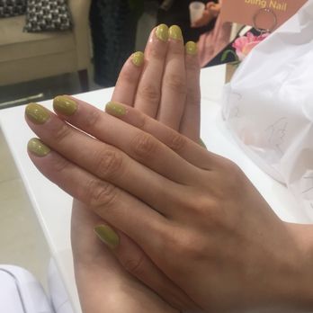 Bling Nail - Nail Salons Near Me - New York, New York
