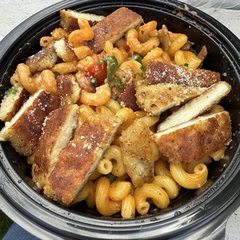 Noodles and Company - Rigatoni Rosa with Parmesan Chicken subbed with Cavatappi - Noodles Near Me - Centennial, Colorado Noodles and Company - Rigatoni Rosa with Parmesan Chicken subbed with Cavatappi - Noodles Near Me - Centennial, Colorado