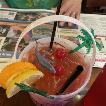 Fudpucker's - Fudbucket - Seafood Near Me - Destin, Florida