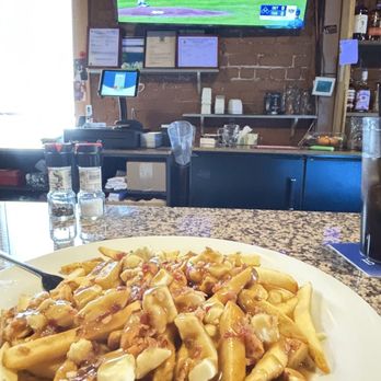 Eastwood's Grill & Lounge - Pubs Near Me - Windsor, Ontario
