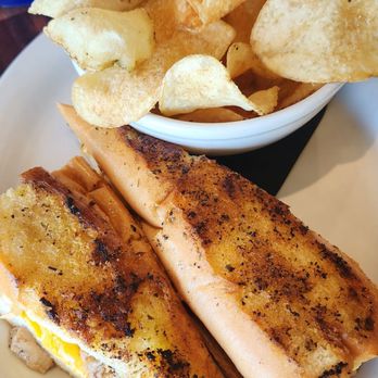 The Local House Bistro - Big Cheesy with smoked pork (add on) - Burgers Near Me - Wildwood, Missouri The Local House Bistro - Big Cheesy with smoked pork (add on) - Burgers Near Me - Wildwood, Missouri