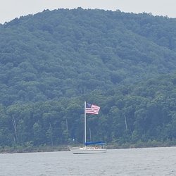 Cave Run Marina