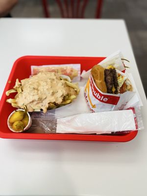 In-N-Out Burger by null