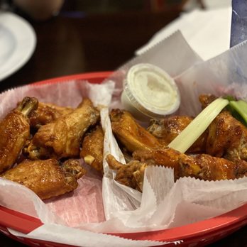Pizzeria Azzurri - 10 piece wings with celery sticks. Mango Peach Habanero is the best! - Pizza Near Me - Cumming, Georgia Pizzeria Azzurri - 10 piece wings with celery sticks. Mango Peach Habanero is the best! - Pizza Near Me - Cumming, Georgia