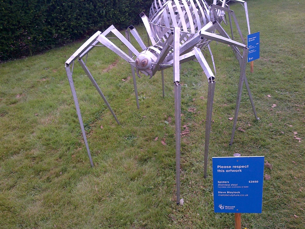 BRANCH MANAGEMENT TREE SERVICES 110 Bagshot Green, Bagshot, Surrey