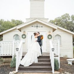 Rustic Pearl wedding and events 