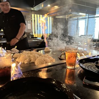 Sake Hibachi Sushi & Bar - Japanese Near Me - Mansfield, Texas