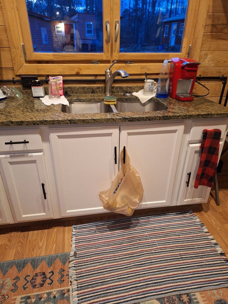 Carolina Granite - countertop fabricator in Greenville, SC