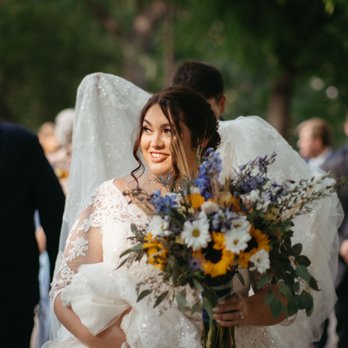 Hi-way Florist - Florists Near Me - Saint Louis, Missouri Hi-way Florist - Florists Near Me - Saint Louis, Missouri