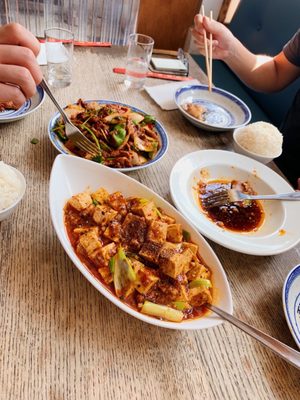 HUPO琥珀 | Best Szechuan Food in LIC by null