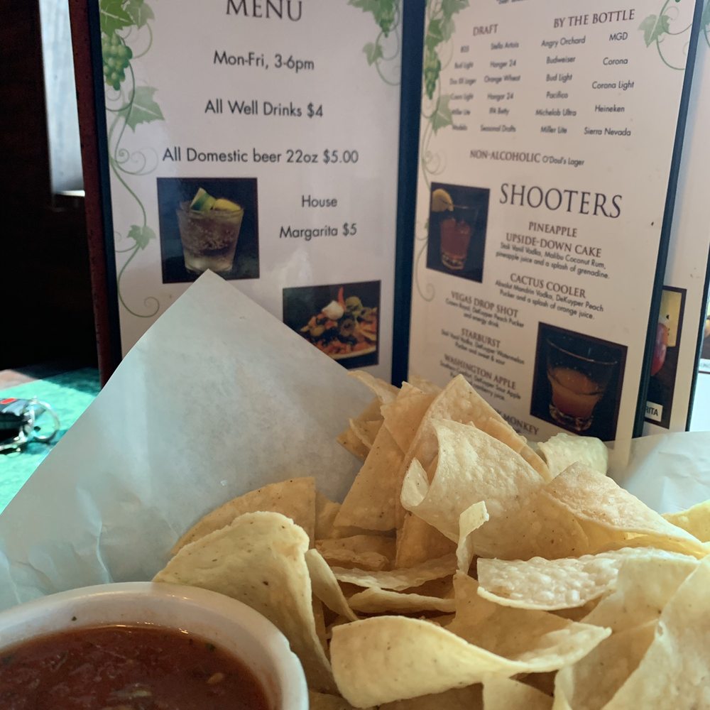 Cactus Cantina - Happy hour menu, chips and salsa - New American Near Me - Riverside, California