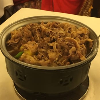 Triple Crown Restaurant - Fatty beef casserole - Dim Sum Near Me - Chicago, Illinois