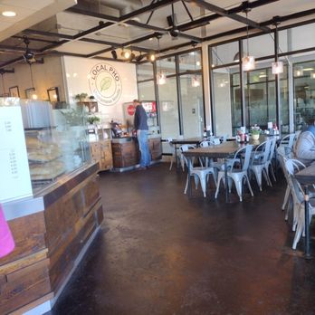 Local Pho - Inside seating - Vietnamese Near Me - Houston, Texas