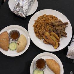 Vizo's African Bar & Restaurant - Meat pies, taste of Africa, shawarma