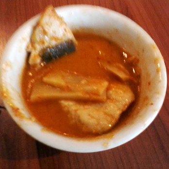 Thai O Cha - That wonderful red curry, bowl #1--two more to go! - Thai Near Me - Universal City, Texas