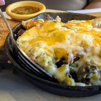 Brekki Brekki - Mushroom and veggie hash, good toast - Breakfast & Brunch Near Me - Albuquerque, New Mexico