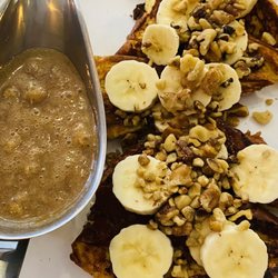 Eggty 8 Cafe - Banana Nuts French Toast - soooo good