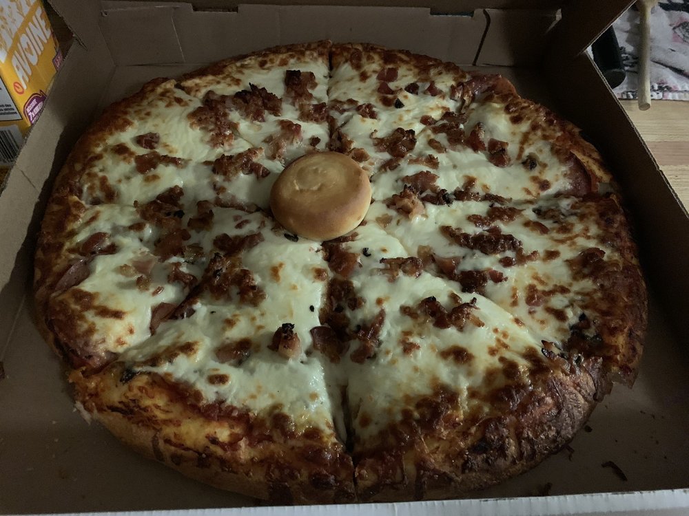 IRIS PIZZA Updated October 2024 1105 Cobden Road, Ottawa, Ontario