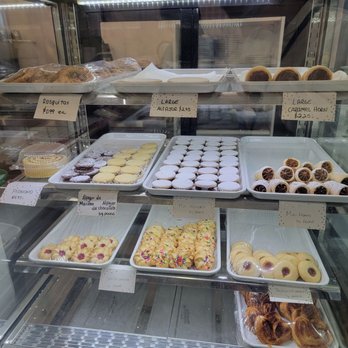 Dolce Amore Sweets - Cookies - Cupcakes Near Me - Manassas, Virginia Dolce Amore Sweets - Cookies - Cupcakes Near Me - Manassas, Virginia