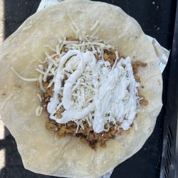 Tacos Los Compadres - Chicken burrito (before salsa bar)