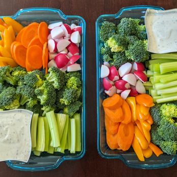 Chef Barbara Paul - Veggie and dip trays - Personal Chefs Near Me Chef Barbara Paul - Veggie and dip trays - Personal Chefs Near Me