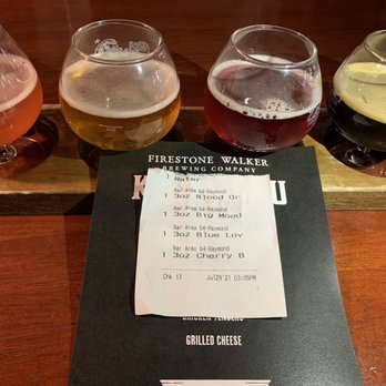 Firestone Walker Brewery Emporium - Flight of beer - Women's Clothing Near Me - Paso Robles, California Firestone Walker Brewery Emporium - Flight of beer - Women's Clothing Near Me - Paso Robles, California