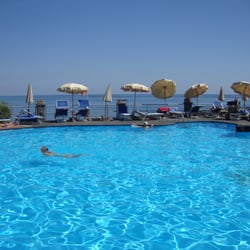 Arathena Rocks Hotel - Der Meerwasserpool