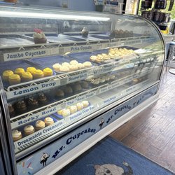 Mr. Cupcakes - Cupcakes