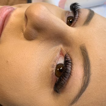 RR Esthetics - Volume Lash Extensions - Skin Care Near Me - Boring, Oregon RR Esthetics - Volume Lash Extensions - Skin Care Near Me - Boring, Oregon