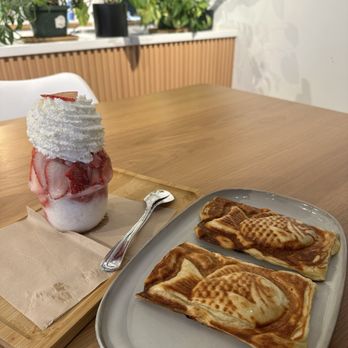 Snowy Village - Taiyaki - Shaved Ice Near Me - Seattle, Washington Snowy Village - Taiyaki - Shaved Ice Near Me - Seattle, Washington