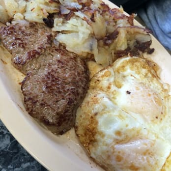 TNT's Snack Shop - Steak and eggs - Diners Near Me - Arlington Heights, Illinois