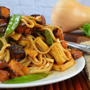 Meez Meals - Udon Noodles with Sesame-Soy Vegetables - Food Delivery Services Near Me Meez Meals - Udon Noodles with Sesame-Soy Vegetables - Food Delivery Services Near Me
