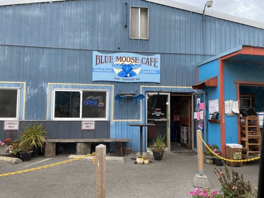 Blue Moose Cafe by null