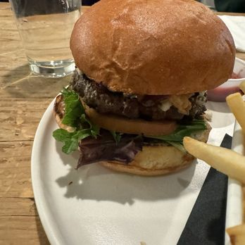 The Local - Old Town Clovis - Bbq blue cheese burger - New American Near Me - Clovis, California The Local - Old Town Clovis - Bbq blue cheese burger - New American Near Me - Clovis, California