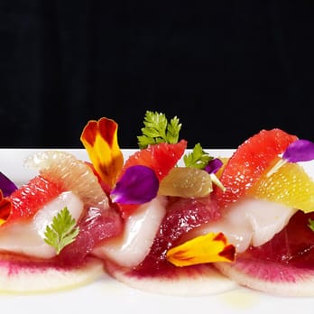 La Tour Restaurant & Bar - Yellow Fin Tuna Sushi mi and Scallops Ceviche with citrus vinaigrette - French Near Me - Vail, Colorado La Tour Restaurant & Bar - Yellow Fin Tuna Sushi mi and Scallops Ceviche with citrus vinaigrette - French Near Me - Vail, Colorado