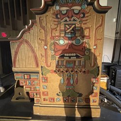 Senate Theater - The shadow is Mayan