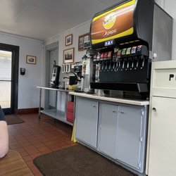 Jay Bee's - Self-serve drink station