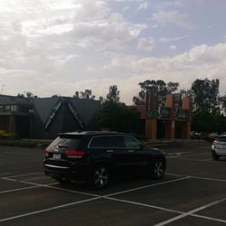 Keysborough Hotel - Outside