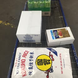 Coconut water, alohy water, nice rice, St. Louis rib 5lb... Oh Ye....