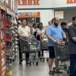 WinCo Foods - 16 closed lanes, just 2 open